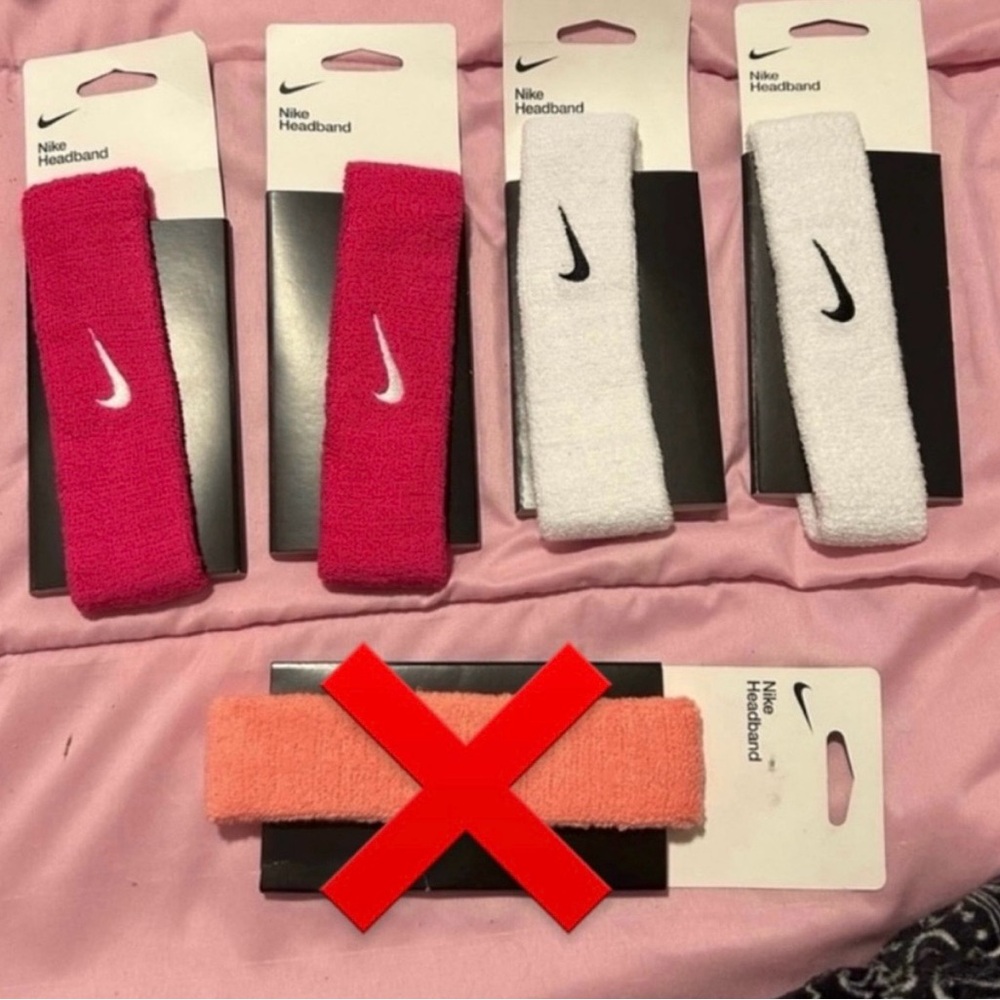 🚫SOLD🚫 4 stylish nike headbands